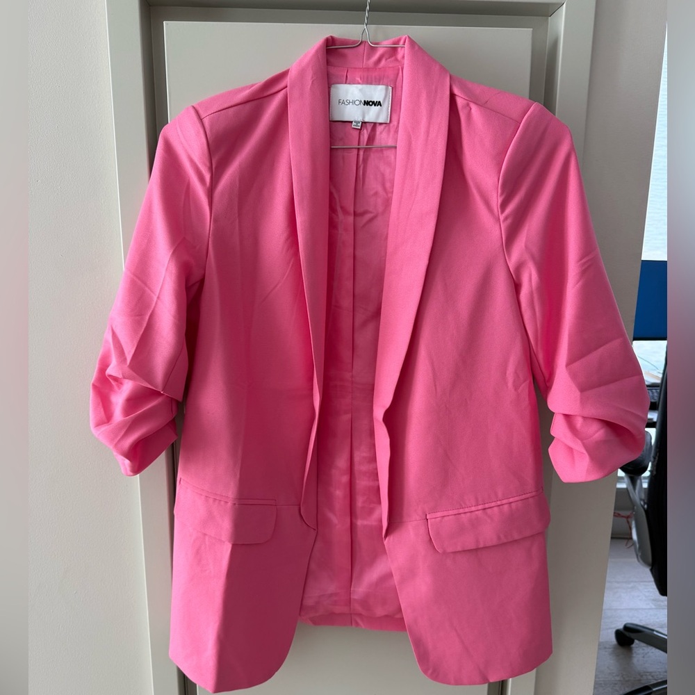 NWOT Fashion Nova Vibrant Pink Blazer